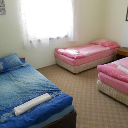 Valleypark Hostel