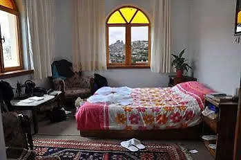 Valleypark Hostel *